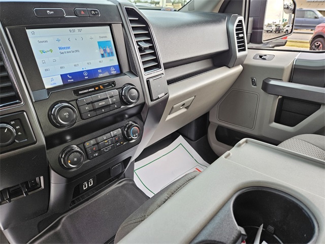 2020 Ford F-150 XLT photo 20