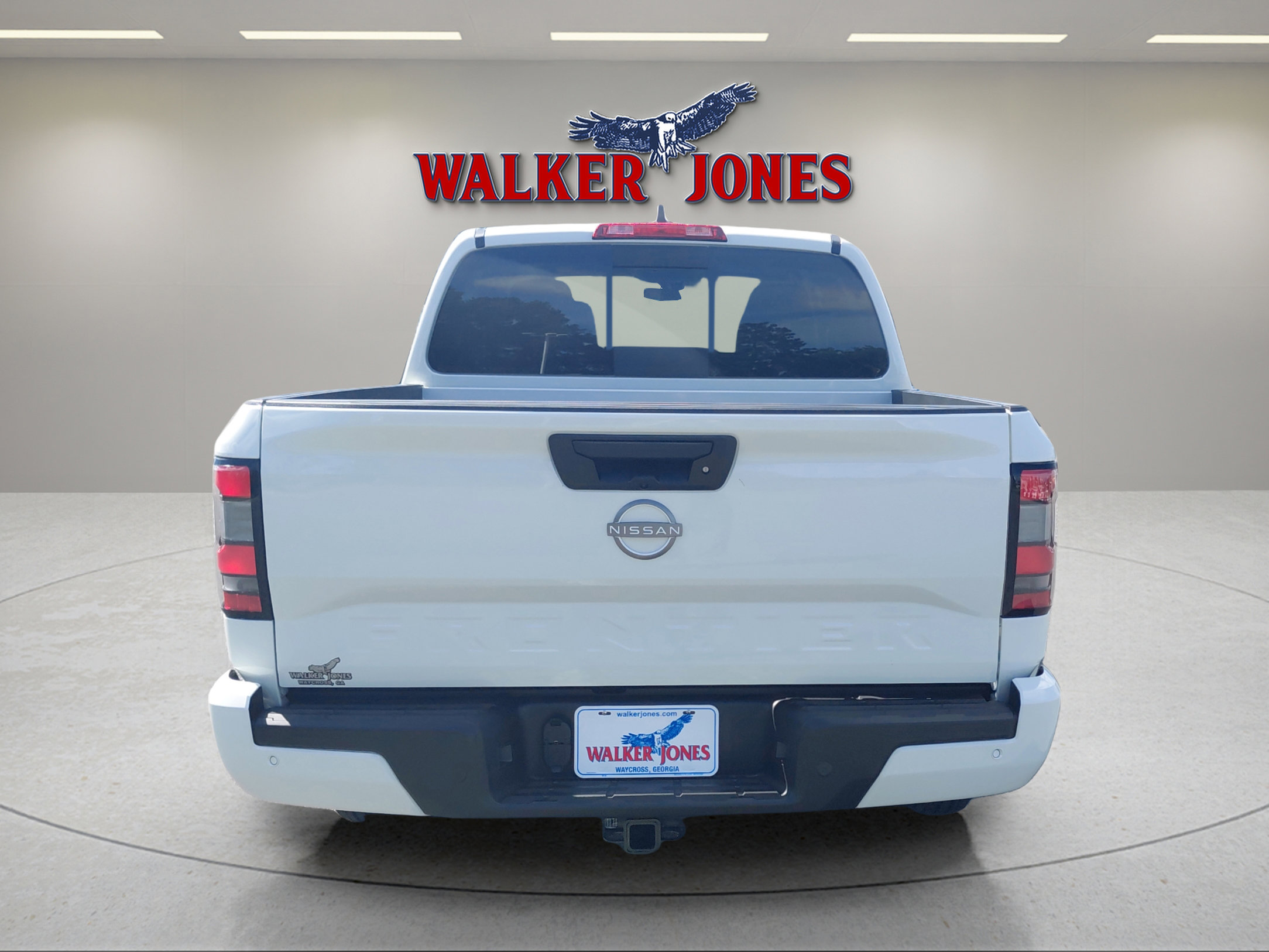 2025 Nissan Frontier SV photo 3