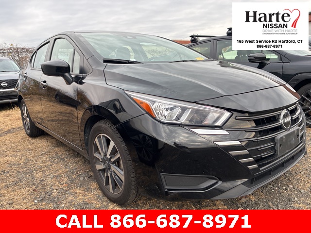 2023 Nissan Versa 1.6 SV photo 3