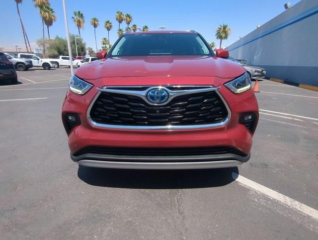 2020 Toyota Highlander Hybrid Platinum photo 2