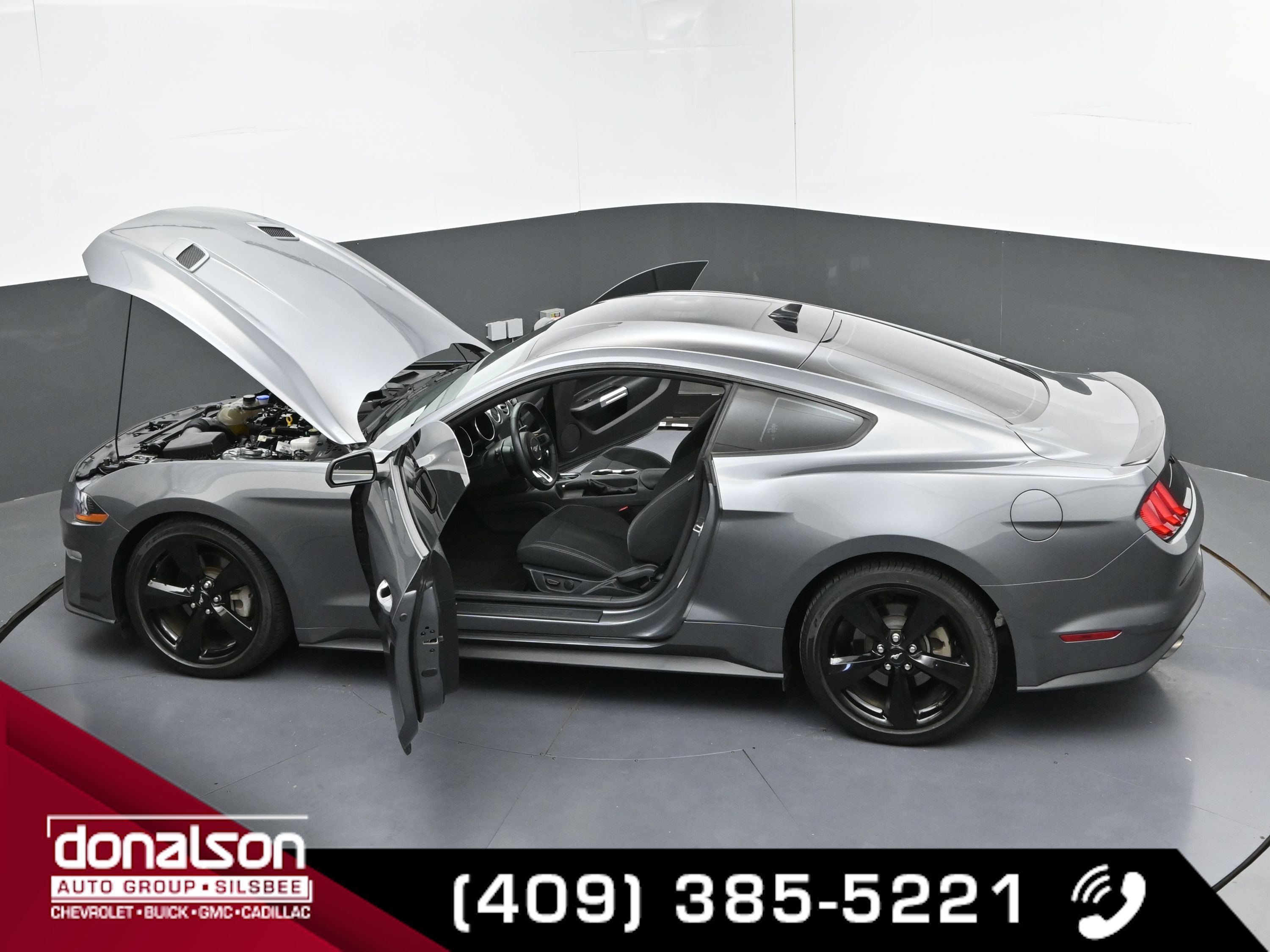 2023 Ford Mustang EcoBoost photo 26