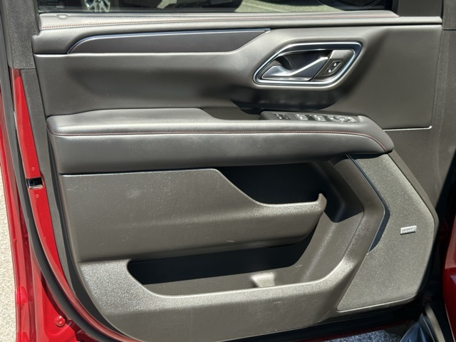 2021 Chevrolet Tahoe RST photo 12