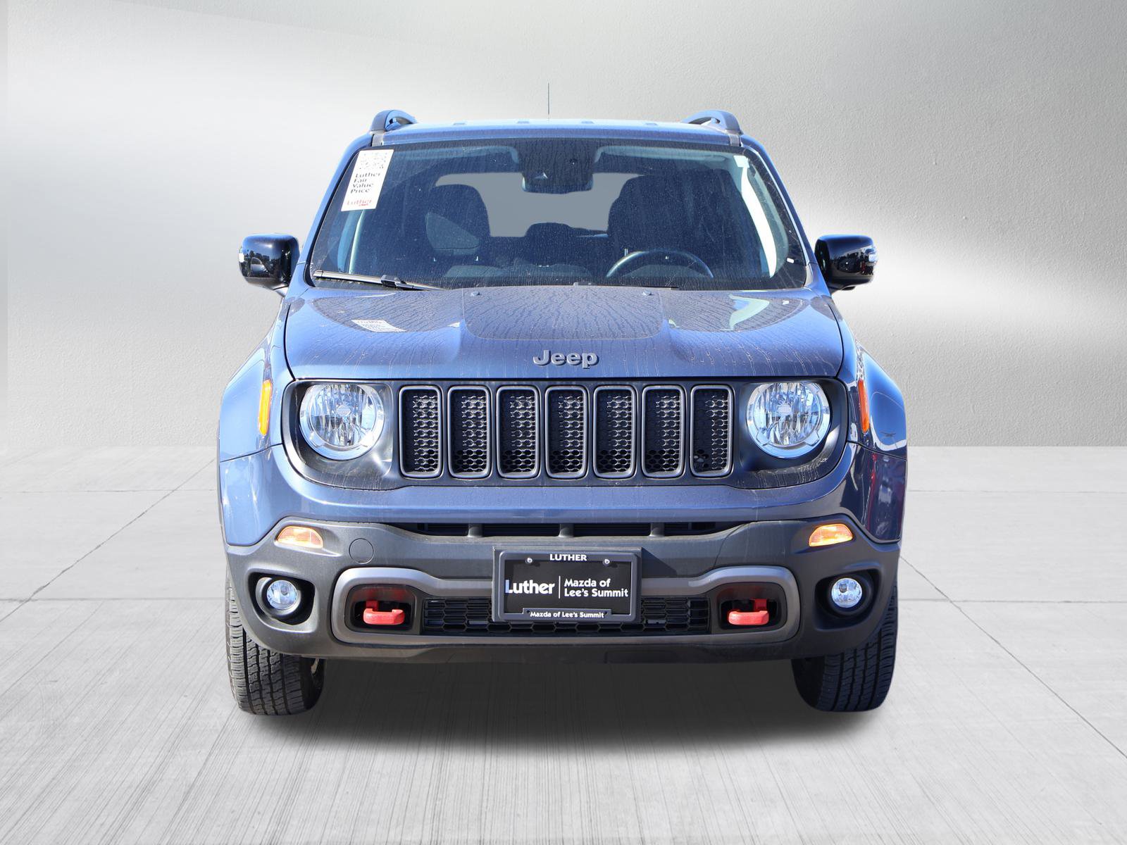 2022 Jeep Renegade Trailhawk photo 2