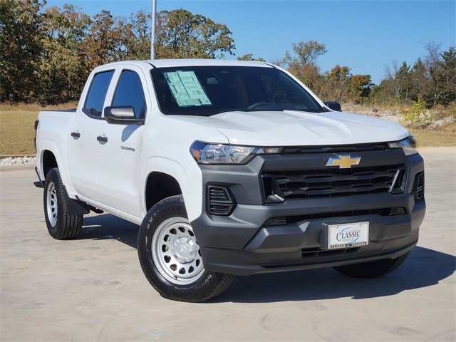2025 Chevrolet Colorado Work Truck's photo
