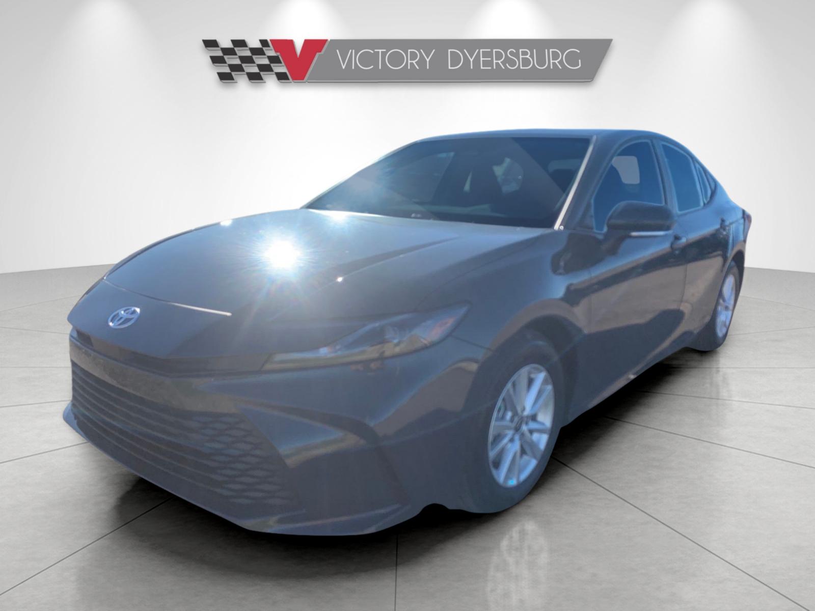 2026 Toyota Camry LE photo 3