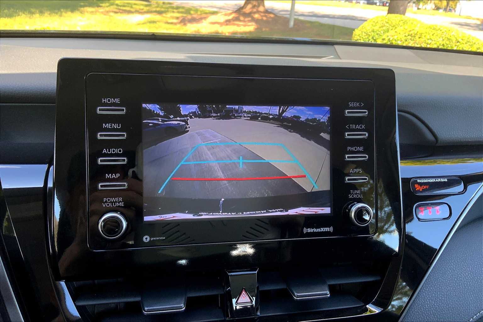 2023 Toyota Camry SE photo 26