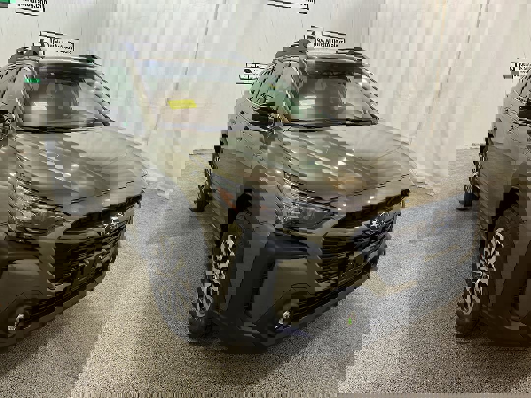 2025 Subaru Outback Premium's photo