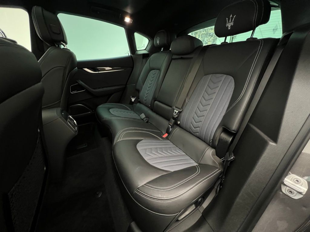 2022 Maserati Levante GT photo 33