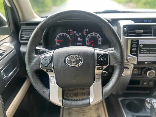 2022 Toyota 4Runner SR5 Premium photo 27