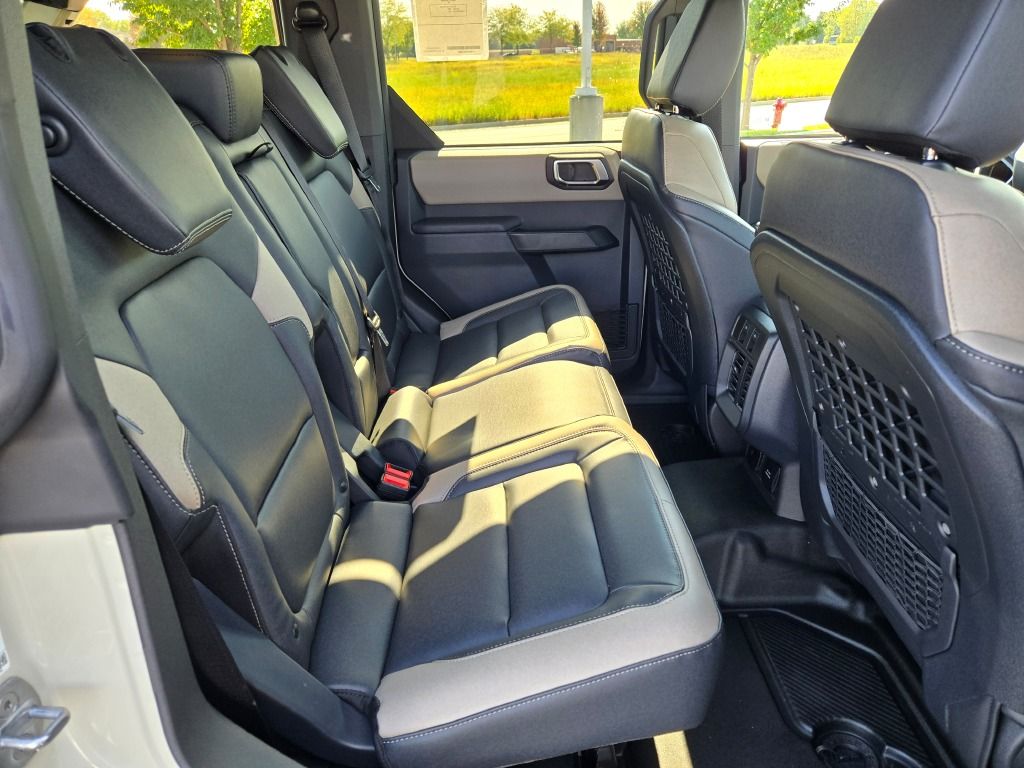2025 Ford Bronco Big Bend photo 8