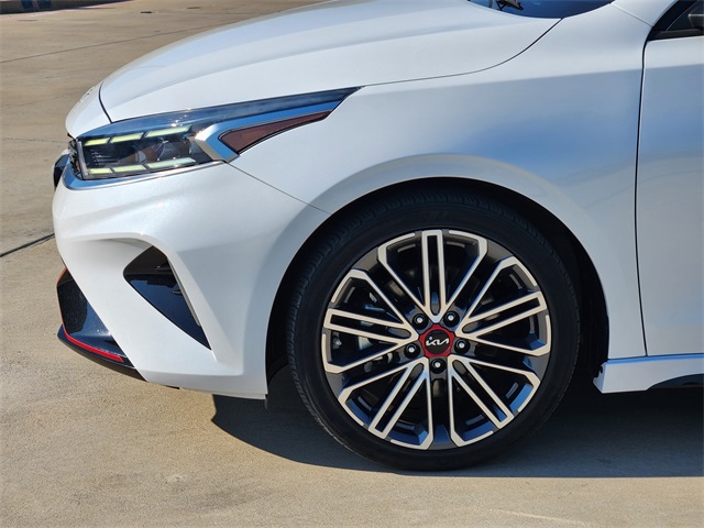 2023 Kia Forte GT photo 8