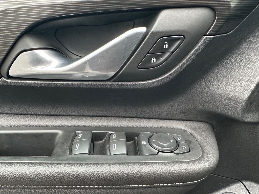 2022 Gmc Terrain SLE photo 19