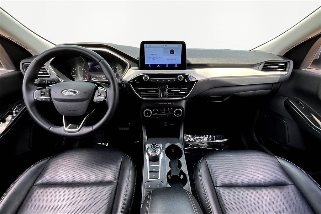 2022 Ford Escape SEL photo 16