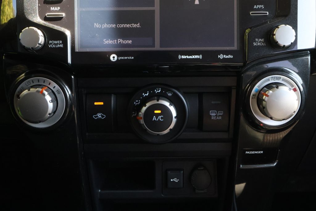 2020 Toyota 4Runner TRD Off-Road photo 16