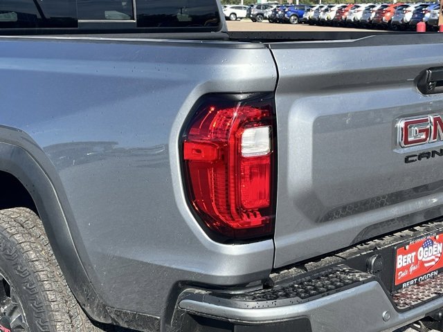 2025 Gmc Canyon Elevation photo 9