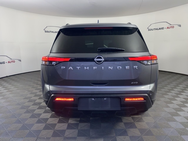 2025 Nissan Pathfinder SV photo 2