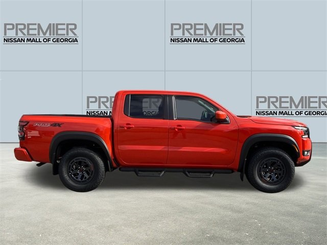 2025 Nissan Frontier PRO-4X photo 4