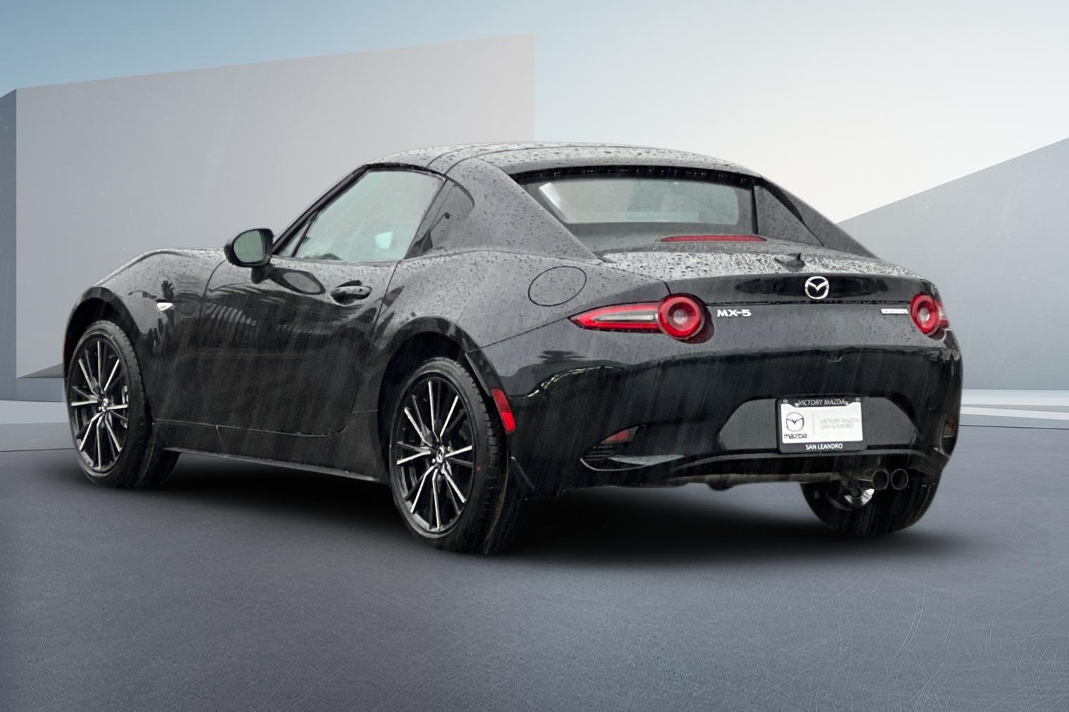 2025 Mazda MX-5 Miata Miata RF Grand Touring photo 4