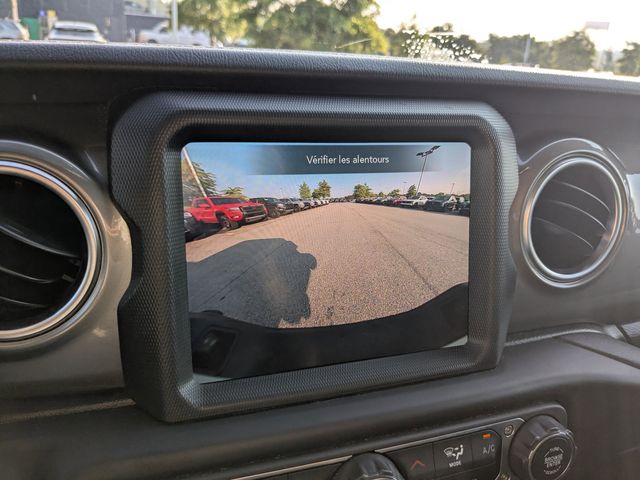 2023 Jeep Gladiator Overland photo 23