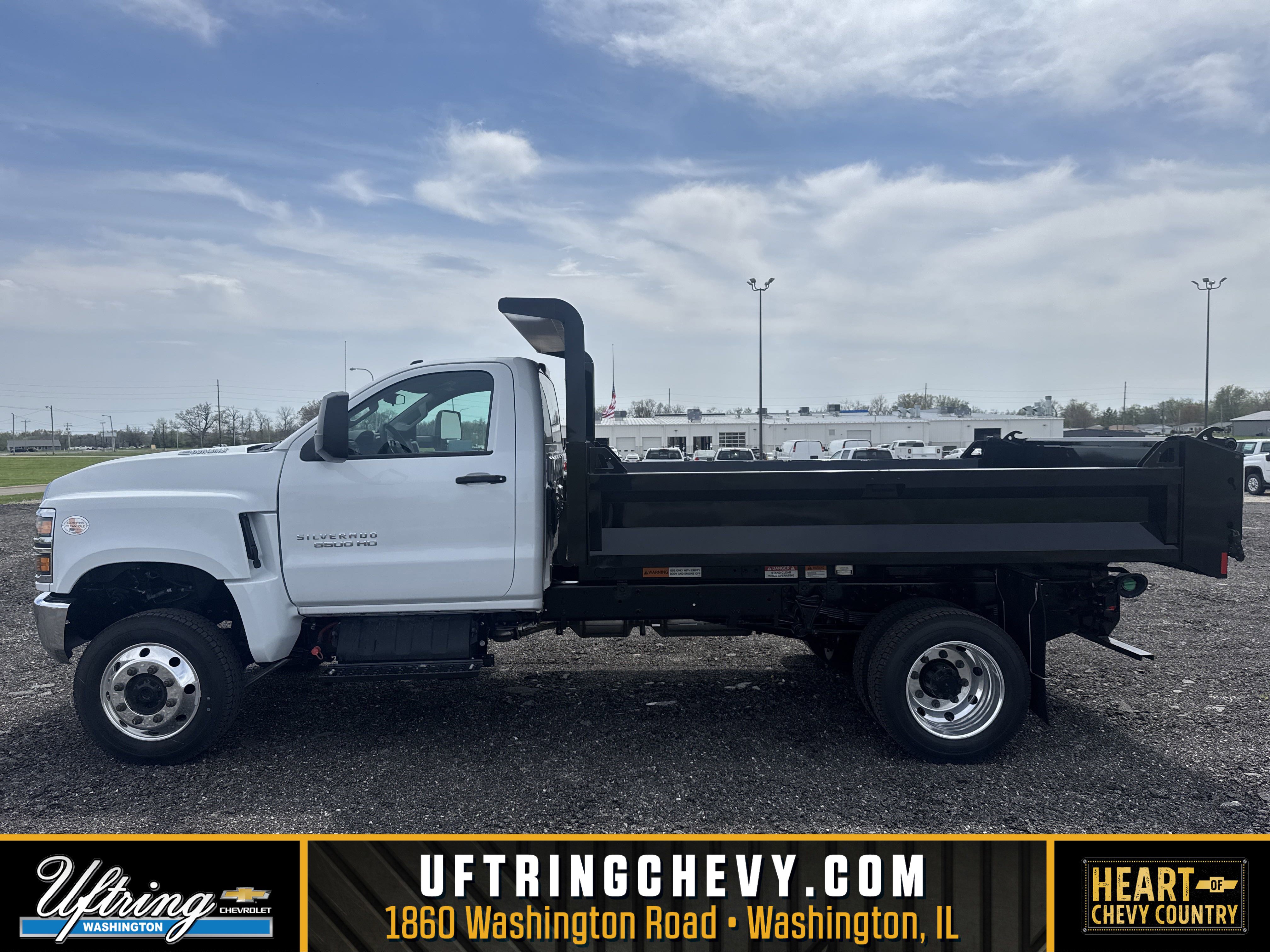 2024 Chevrolet Silverado 4500 Medium Duty Chassis Cab Work Truck's photo