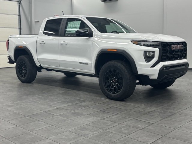 2026 GMC Canyon Elevation's photo