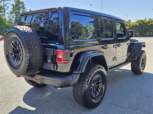 2025 Jeep Wrangler Rubicon X photo 11