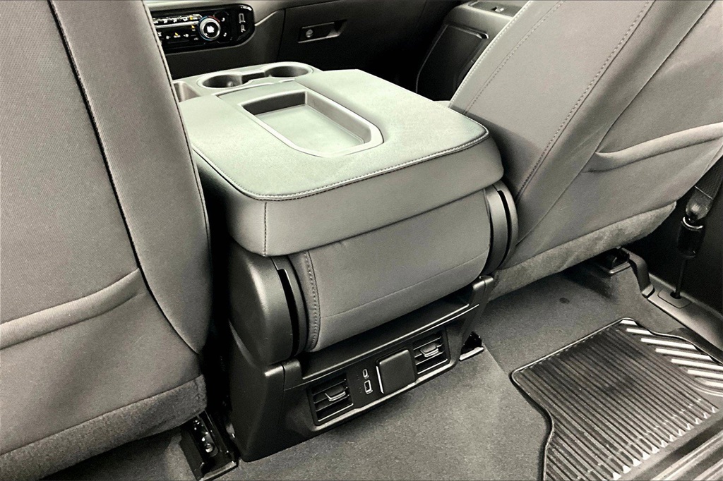 2022 Chevrolet Silverado 1500 LT photo 10