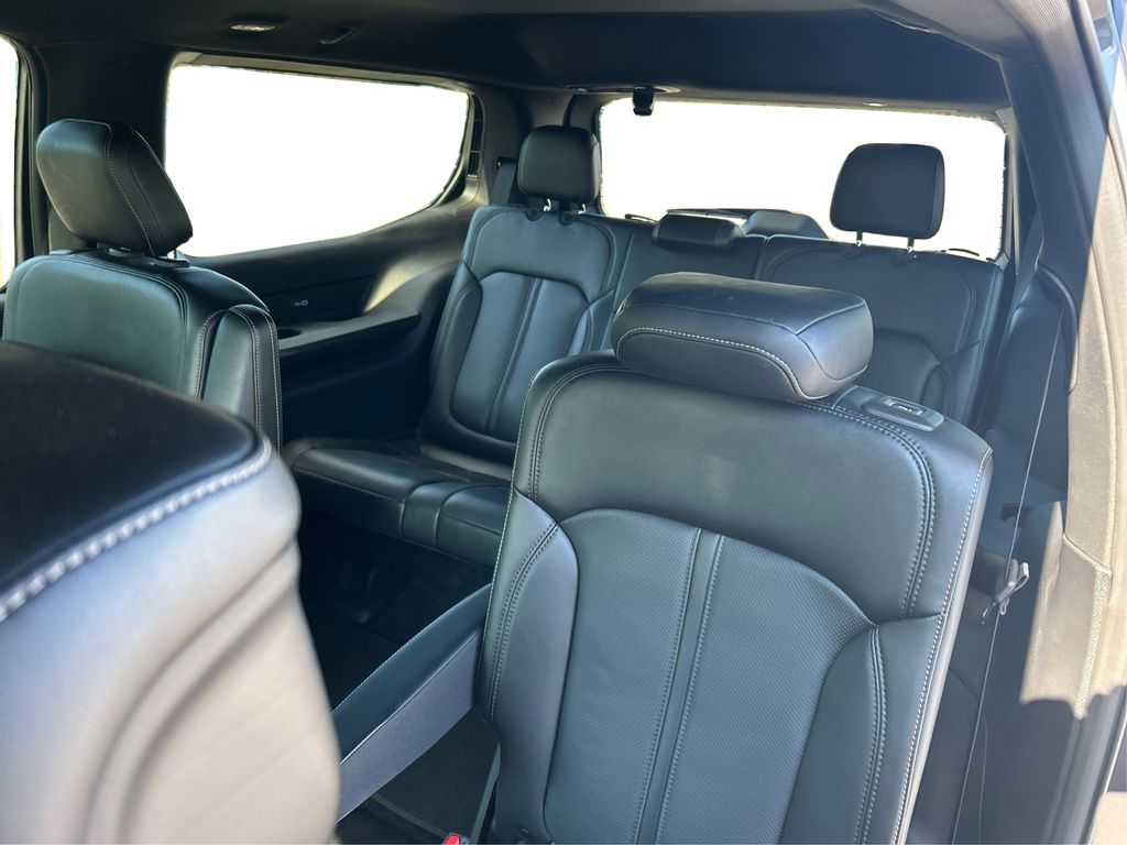2023 Jeep Wagoneer Series III photo 15