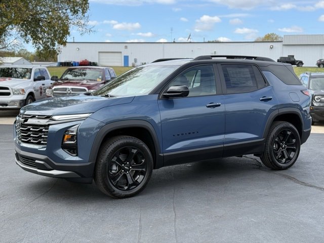 2026 Chevrolet Equinox LT photo 2