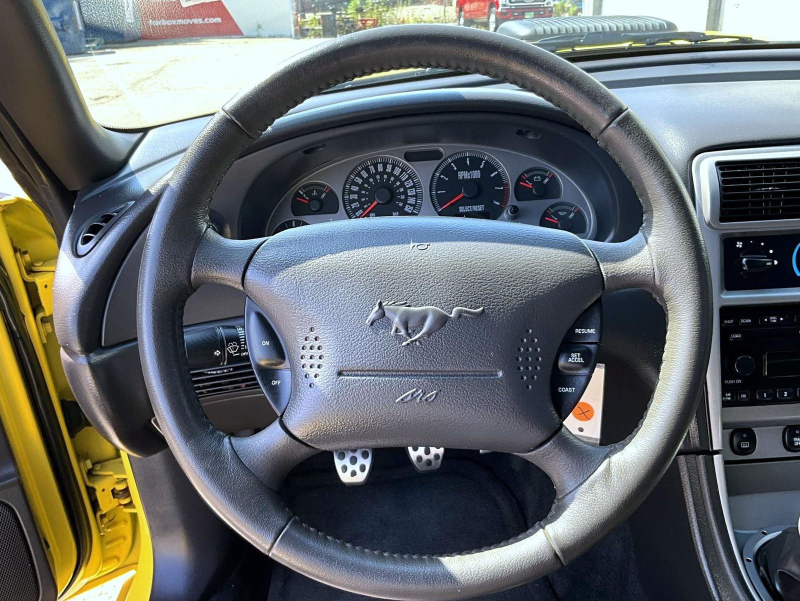 2003 Ford Mustang Mach 1 photo 11