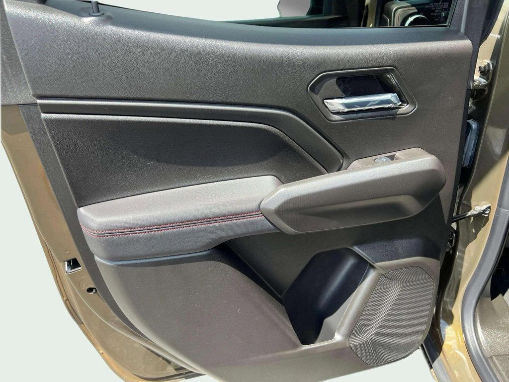 2024 Chevrolet Colorado Z71 photo 22