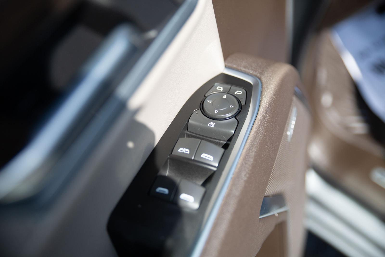 2025 Chevrolet Silverado 1500 RST photo 21