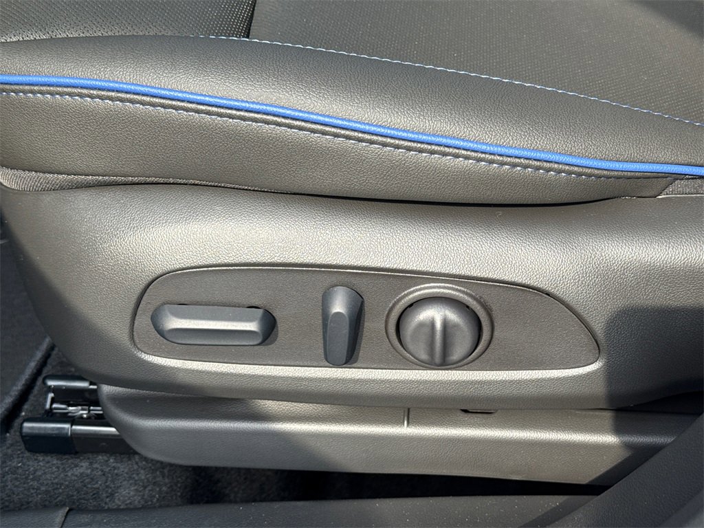 2026 Buick Encore GX Sport Touring photo 16
