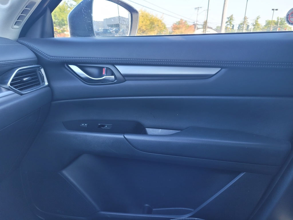 2024 Mazda CX-5 2.5 Select photo 18