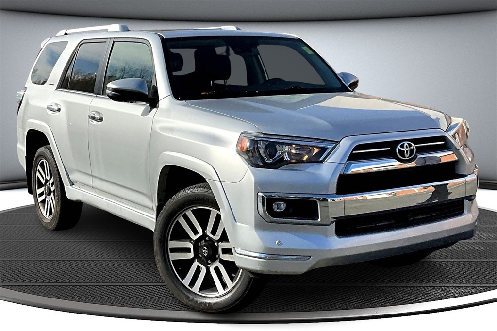2022 Toyota 4Runner Limited's photo