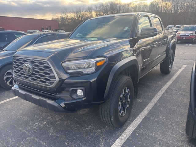 2023 Toyota Tacoma TRD Off Road's photo