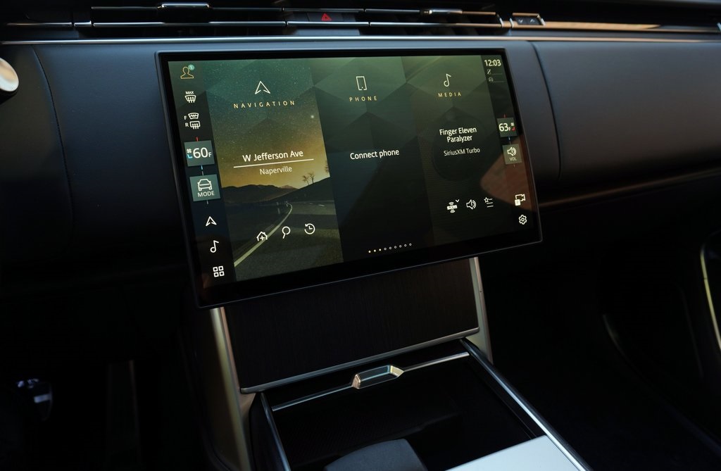 2025 LAND ROVER RANGE ROVER - Image 21