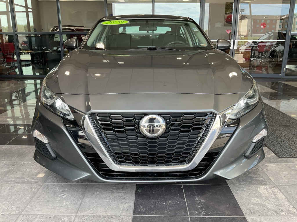 Used 2020 Nissan Altima S with VIN 1N4BL4BV2LC119824 for sale in Kansas City