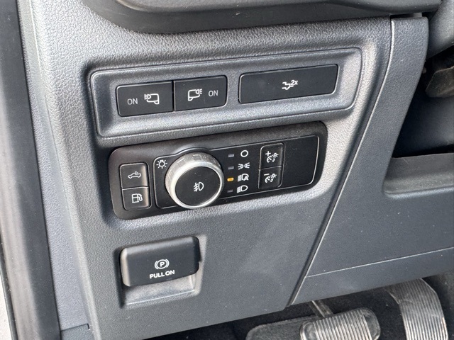 2024 Ford F-150 XLT photo 16