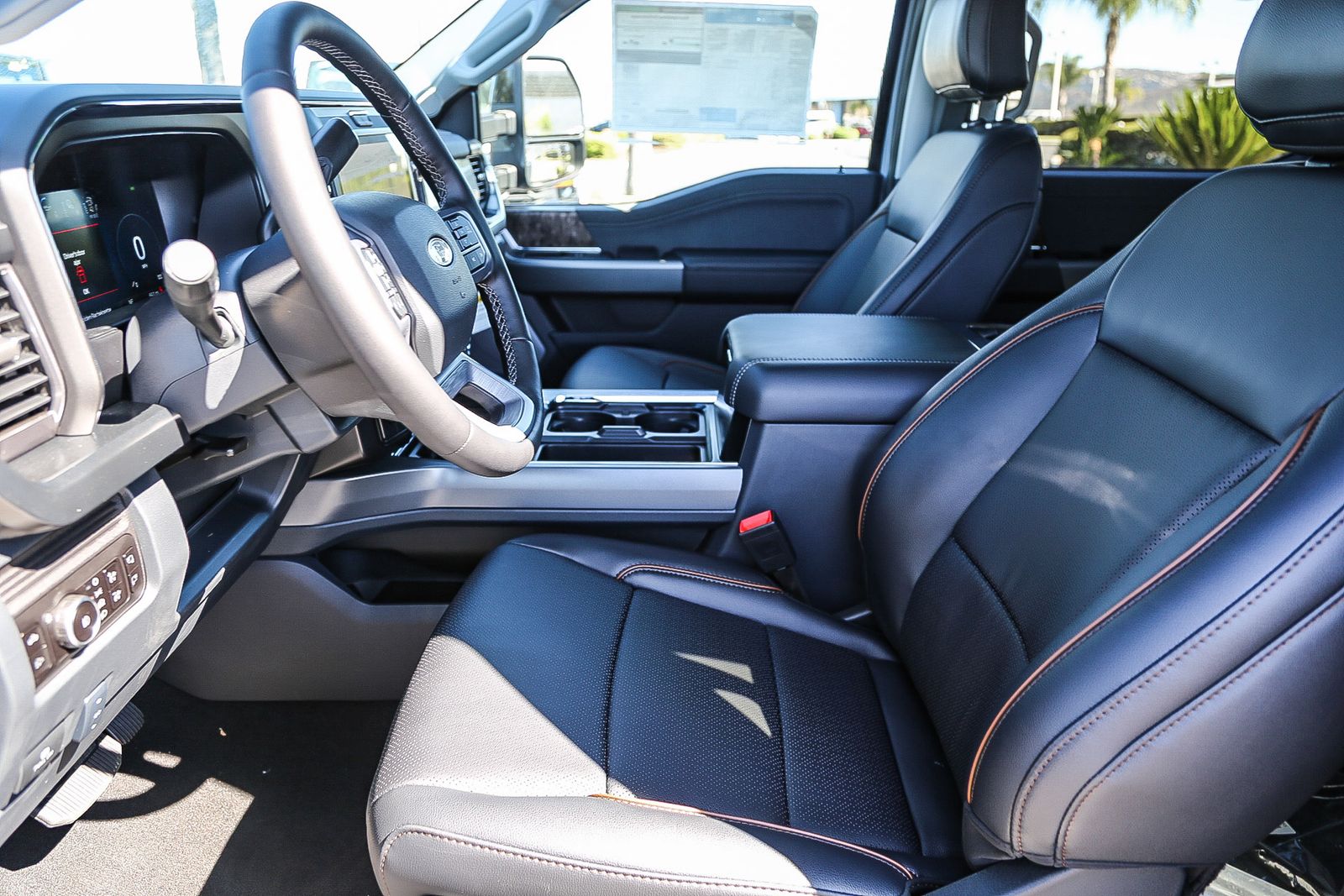 2025 Ford F-350 Lariat photo 11
