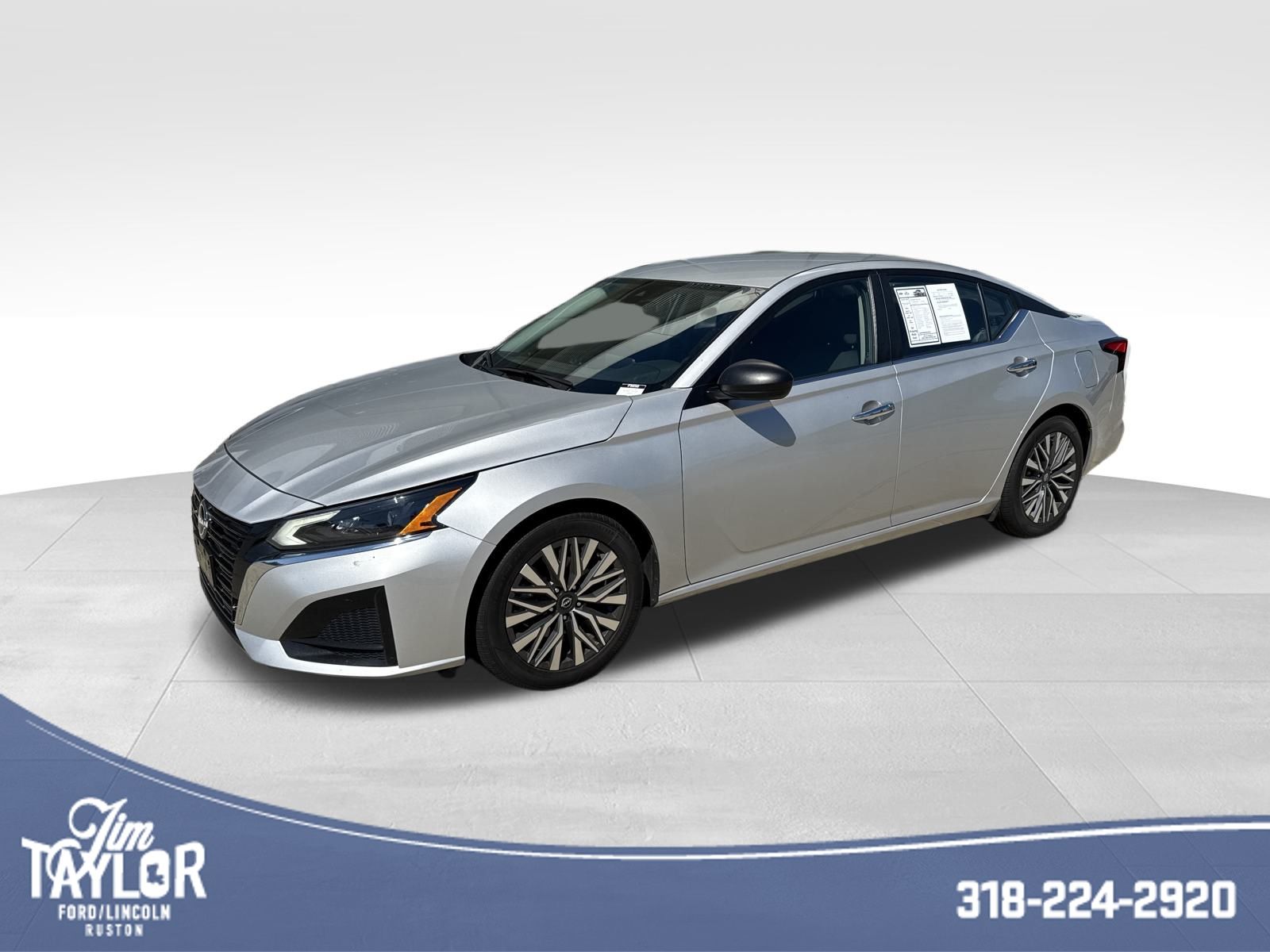 2024 Nissan Altima SV's photo