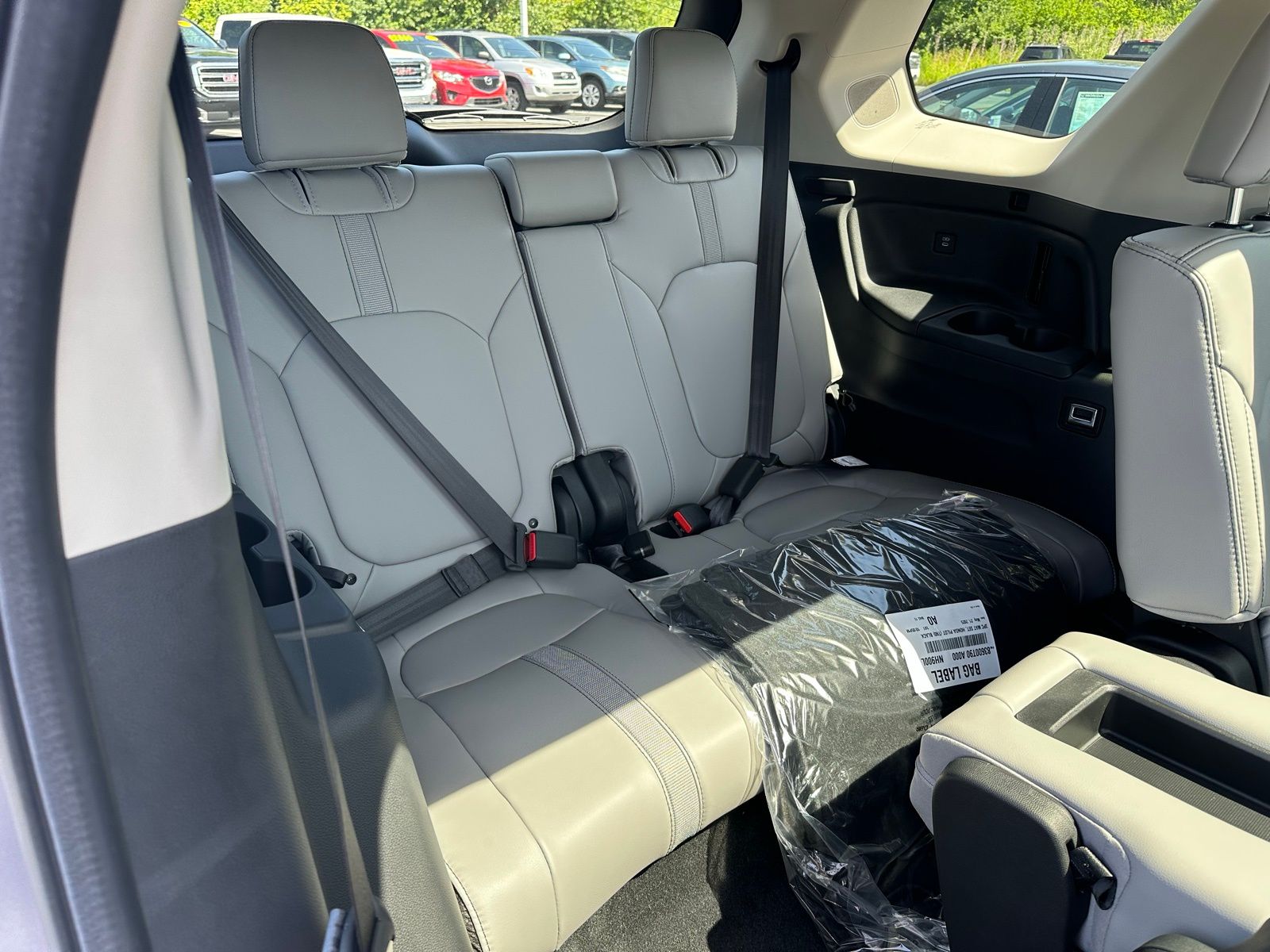 2025 Honda Pilot Touring photo 19