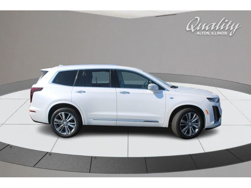 2023 Cadillac XT6 Premium Luxury photo 2