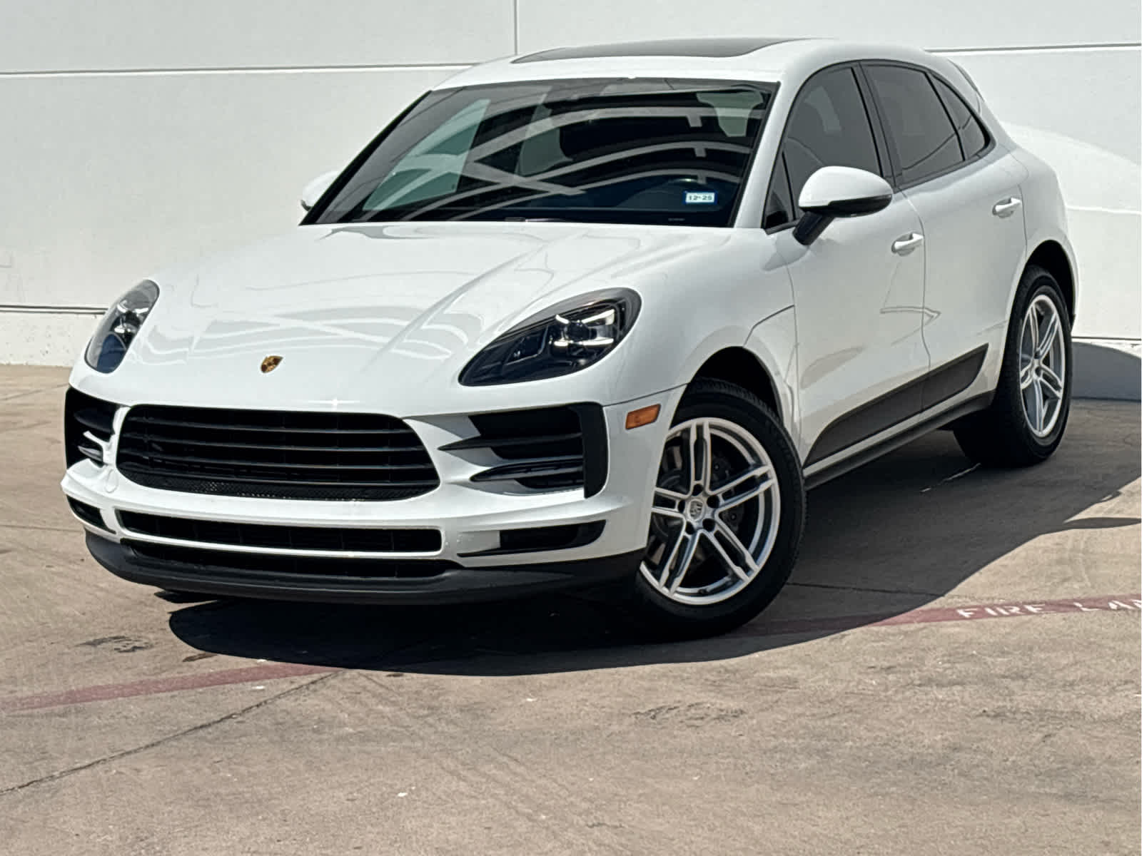 2021 Porsche Macan Base