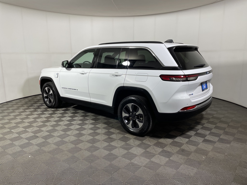 2024 Jeep Grand Cherokee Limited 4xe photo 3
