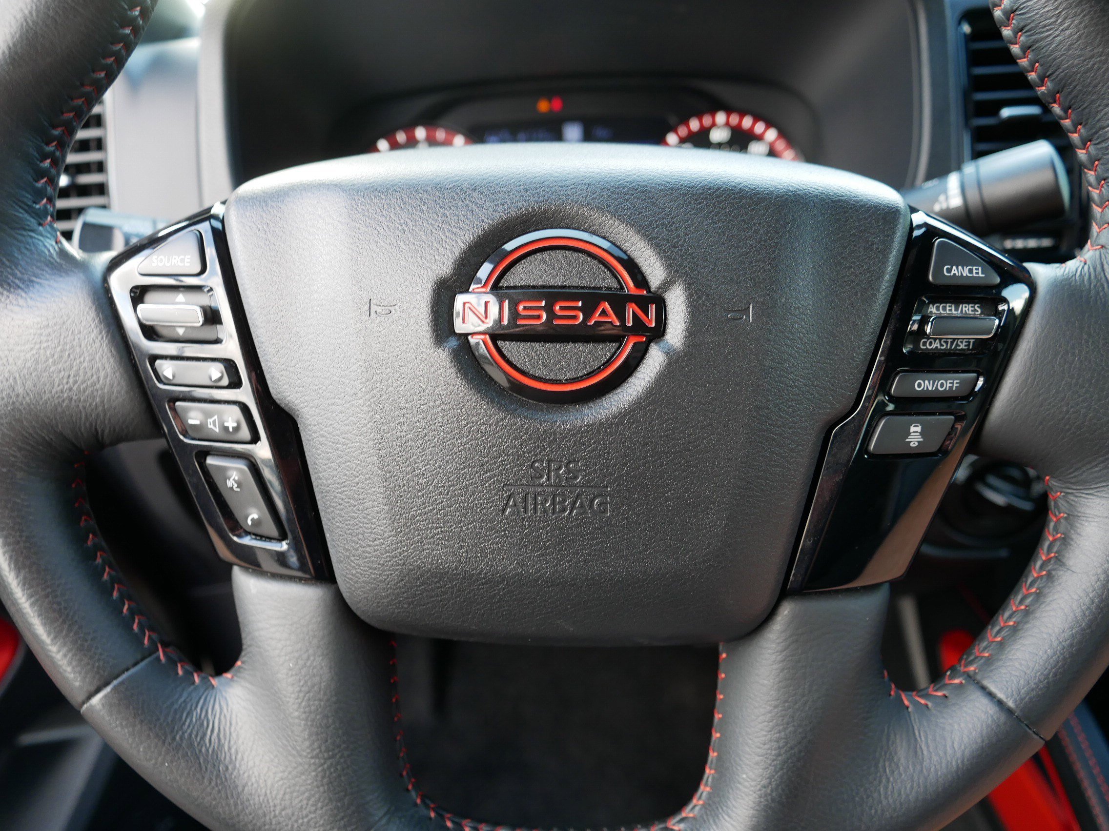 2023 Nissan Frontier PRO-4X photo 21