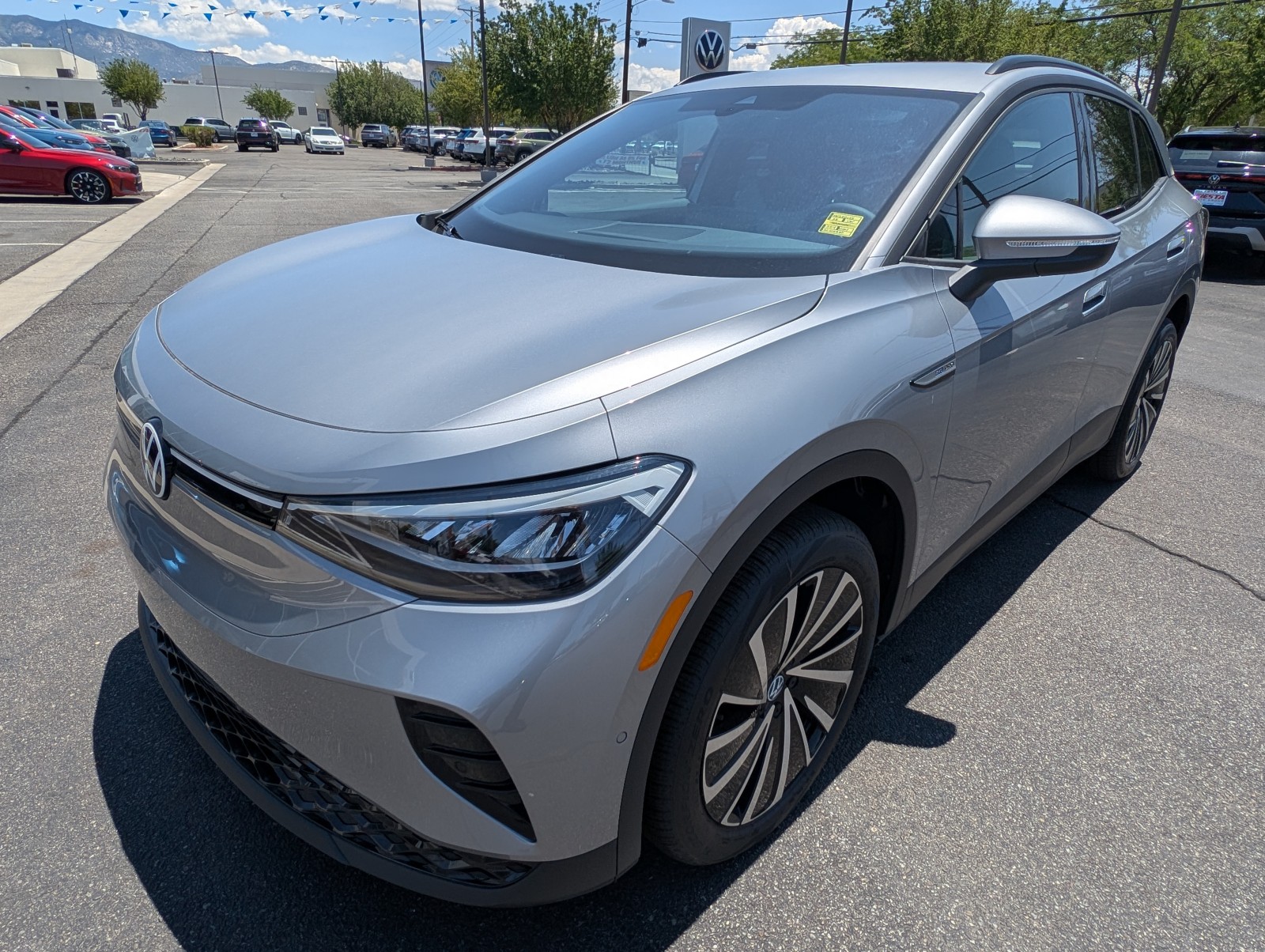 New 2025 Silver Mist Metallic Volkswagen Pro image 9