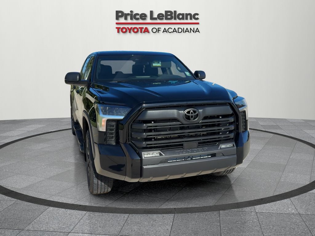 2026 Toyota Tundra SR5 CrewMax photo 2