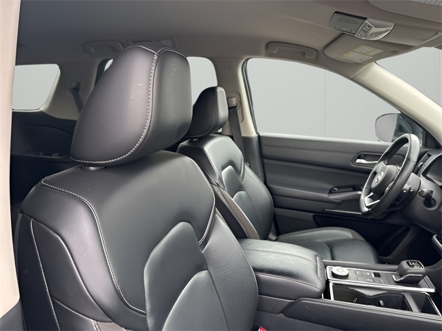2023 Nissan Pathfinder SL photo 45