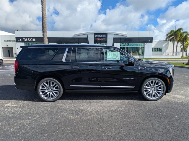 2025 Gmc Yukon XL Denali photo 3